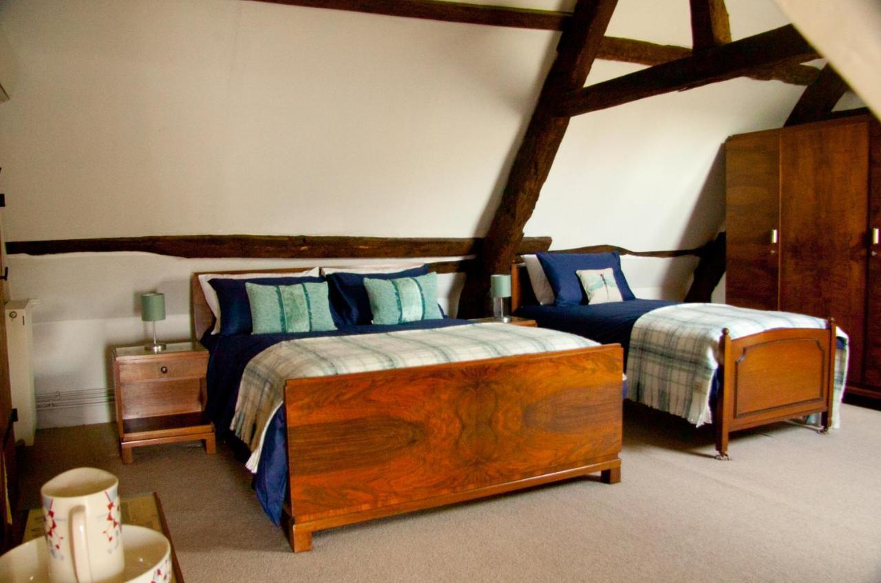 Le Figuier Bed & Breakfast La Foret-Auvray Dış mekan fotoğraf